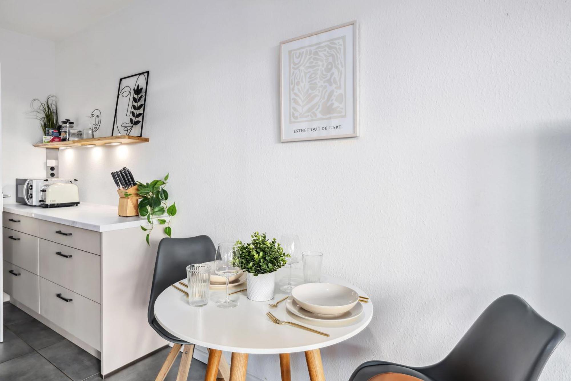 Traber Apartments Studio Kaffee Terrasse & Parken Leipzig Exterior foto